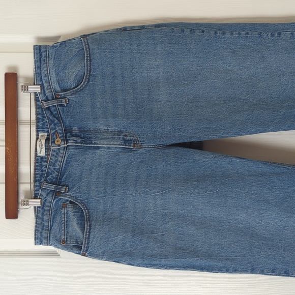 Abercrombie & Fitch '90s Relaxed Fit High Rise Straight Leg Curve Love Jeans 34 - Picture 2 of 14